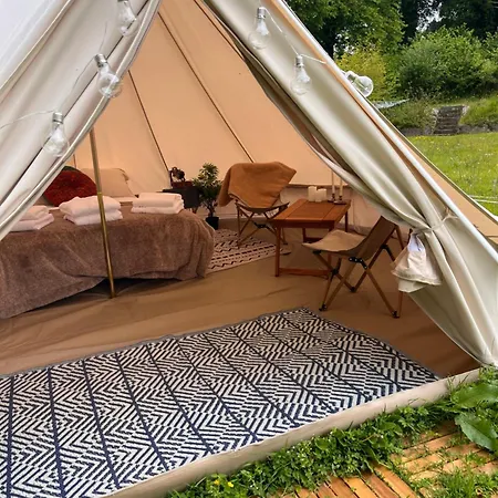 Mullichain Glamping Luxe tent